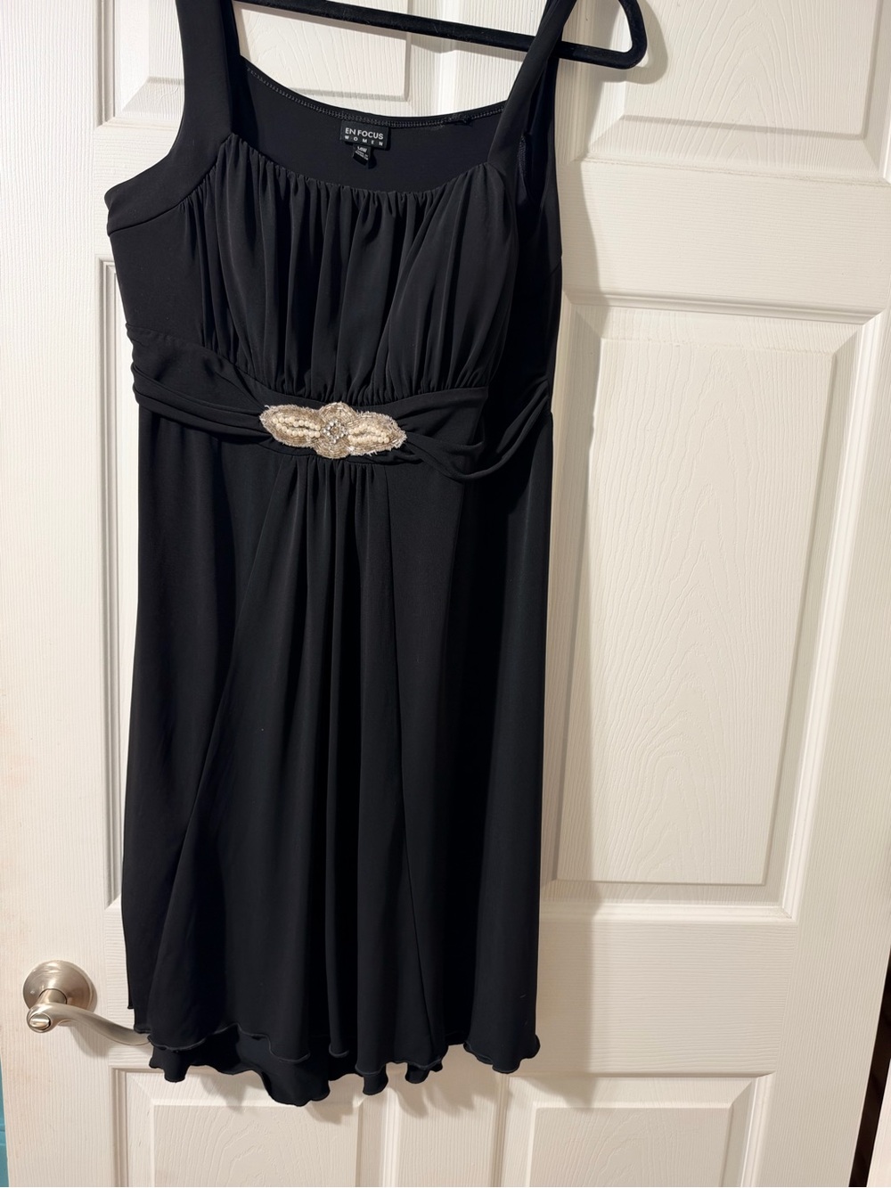 Tailor B. Moss Black Sleeveless Embellished Empire-Waist Dress